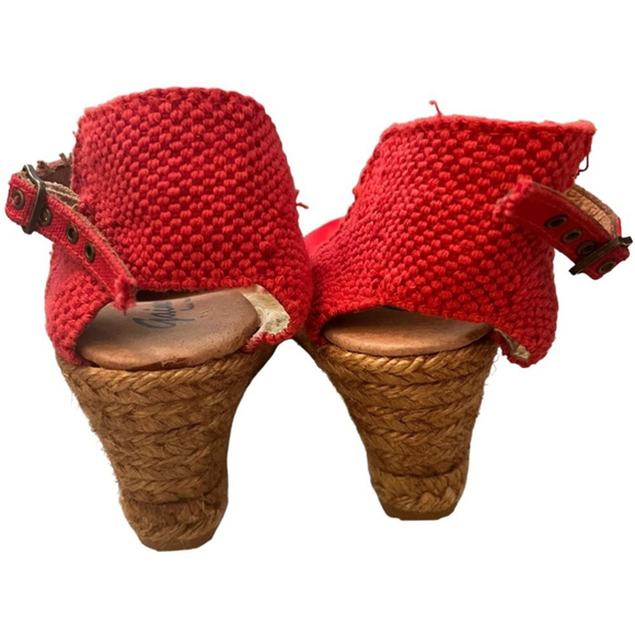 GAIMO Red Canvas Wedge Espadrilles with Natural Jute - Picture 8 of 14